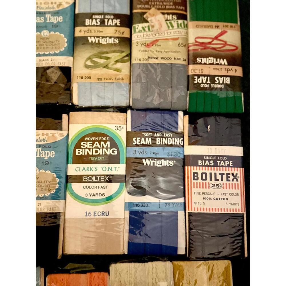 Vintage Sewing Supplies Lot - NEW Bias Tape, Seam Binding, and Zippers - Picture 6 of 9